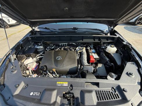 Used 2022 Toyota Highlander Limited FWD image 29