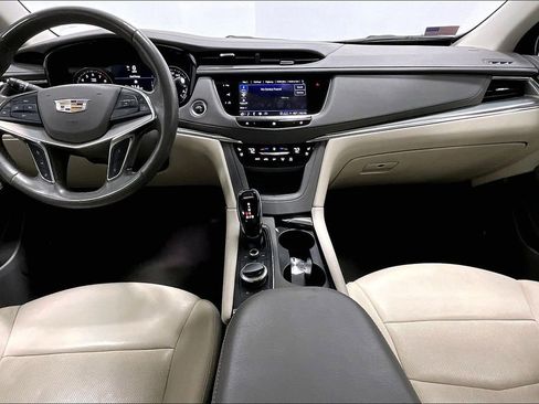 Used 2021 Cadillac XT5 Premium Luxury image 15