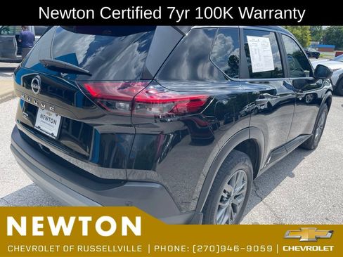 Used 2023 Nissan Rogue S FWD image 41