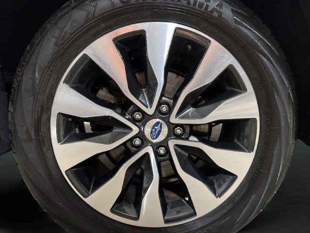 Used 2023 Subaru Outback Touring XT w/ Tech Package 3 AWD/4WD image 32