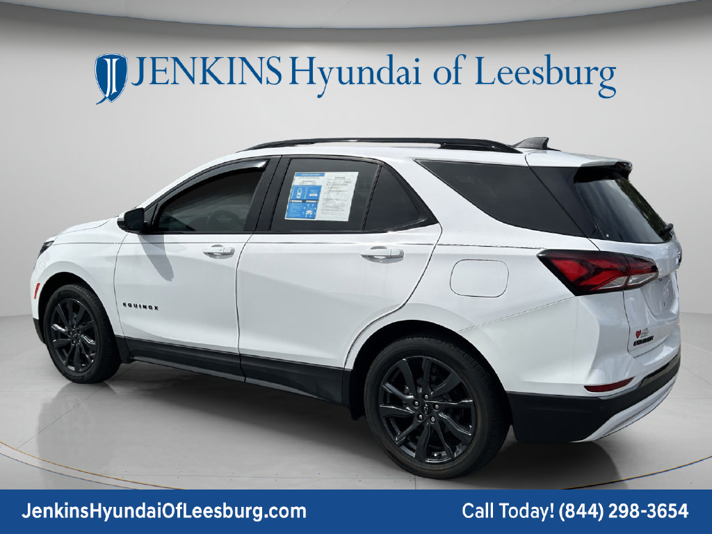 Used 2023 Chevrolet Equinox RS w/ RS Leather Package FWD image 7