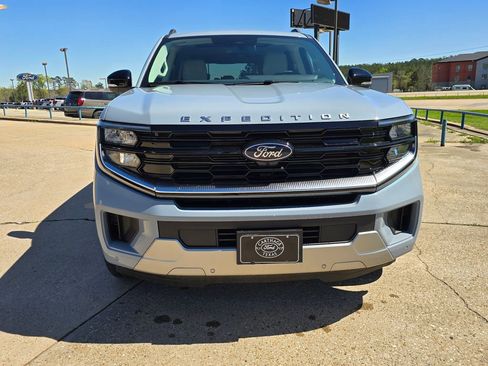 New 2026 Ford Expedition Max Platinum w/ Platinum Ultimate Package image 8