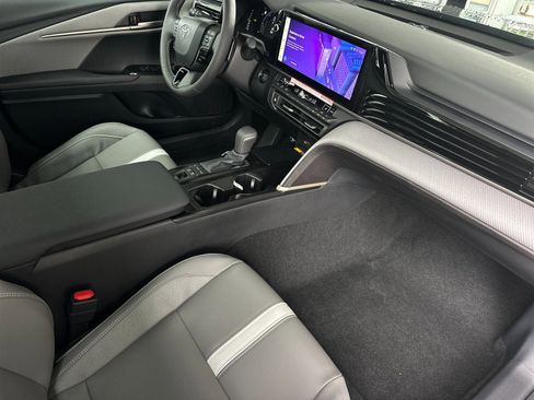 New 2026 Toyota Camry SE FWD image 14