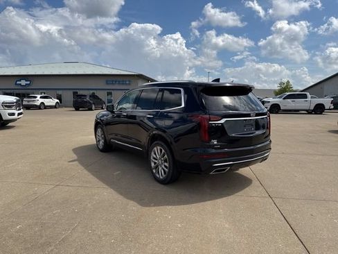 Used 2022 Cadillac XT6 Premium Luxury w/ Technology Package AWD/4WD image 5