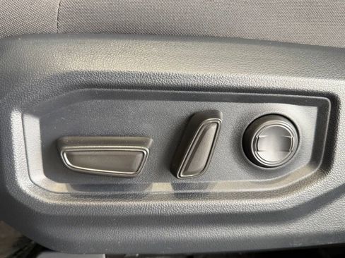 New 2026 Toyota Tundra SR5 AWD/4WD image 18