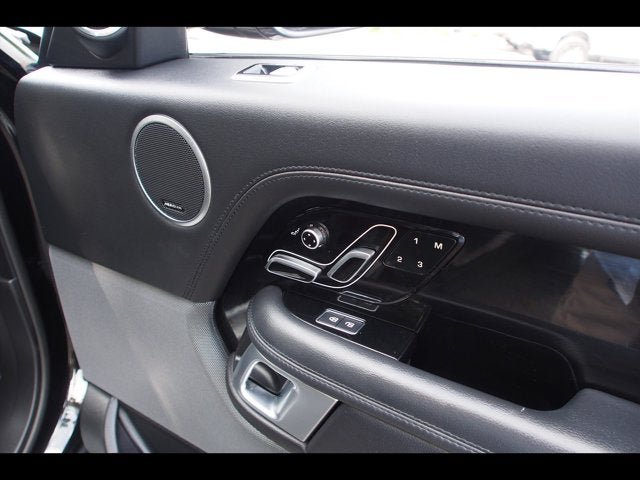 Used 2021 Land Rover Range Rover AWD/4WD image 13
