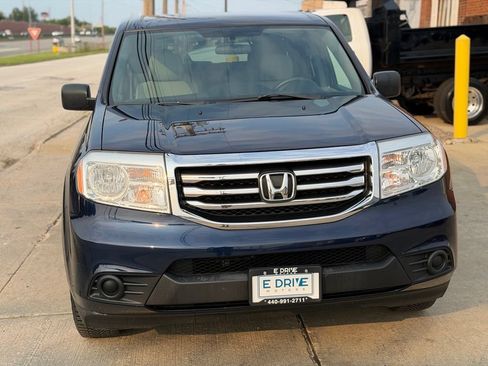 Used 2015 Honda Pilot LX image 3
