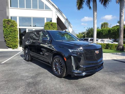 Certified 2023 Cadillac Escalade V AWD/4WD image 25