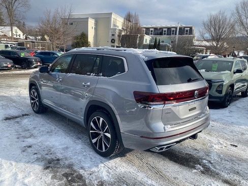New 2026 Volkswagen Atlas SEL Premium R-Line image 6