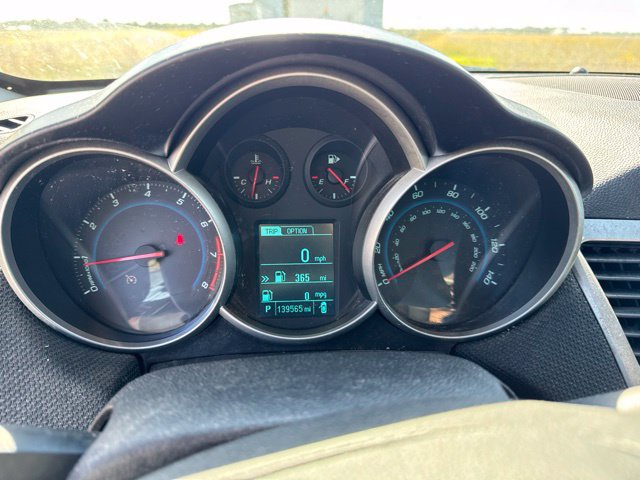 Used 2015 Chevrolet Cruze LT FWD image 17