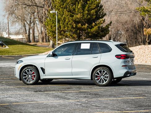 Used 2026 BMW X5 xDrive40i w/ Executive Package image 7
