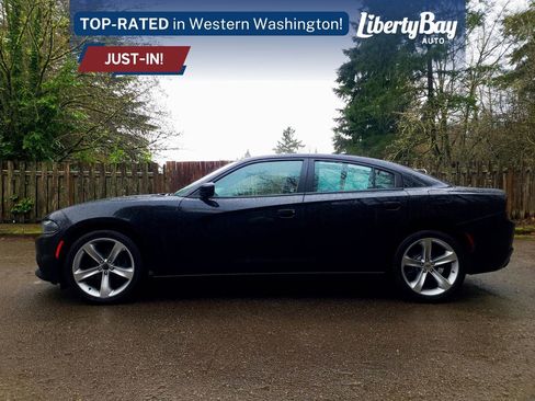 Used 2018 Dodge Charger SXT Plus w/ Quick Order Package 29J image 8