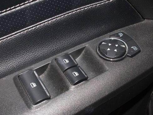 Used 2019 Ford Mustang GT Premium w/ Equipment Group 401A RWD image 16