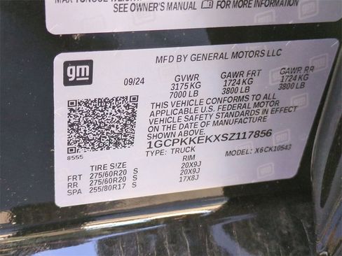 Certified 2025 Chevrolet Silverado 1500 LT image 33