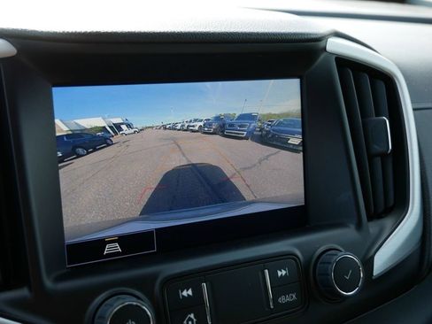 Used 2023 GMC Terrain SLT AWD/4WD image 36