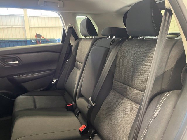 Used 2024 Nissan Rogue SV AWD/4WD image 19