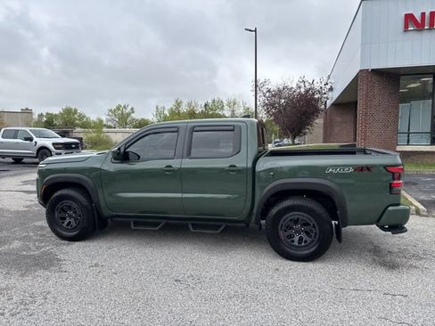 Used 2025 Nissan Frontier PRO-4X w/ Tow Package AWD/4WD image 35