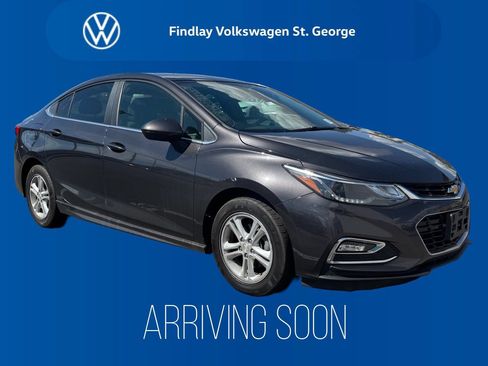 Used 2017 Chevrolet Cruze LT w/ RS Package FWD image 1