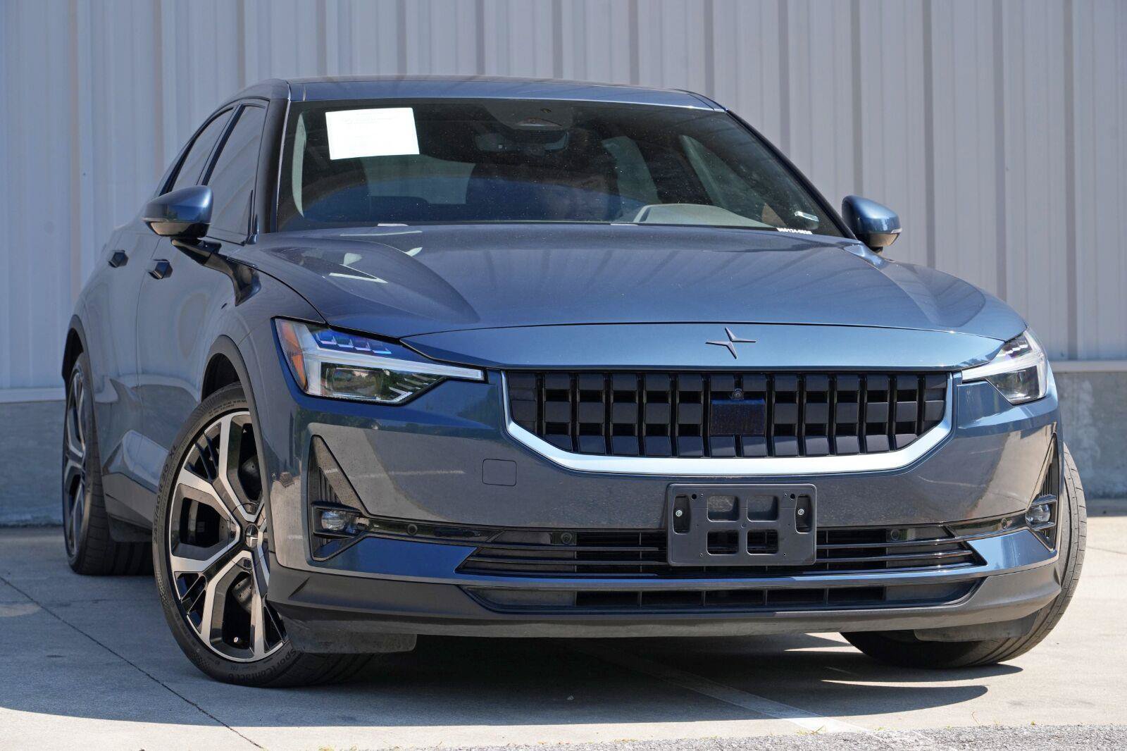 Used 2022 Polestar Polestar 2 w/ Performance Package AWD/4WD image 3