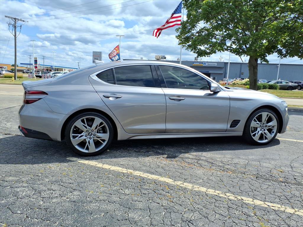 Used 2023 Genesis G70 2.0T AWD/4WD image 8