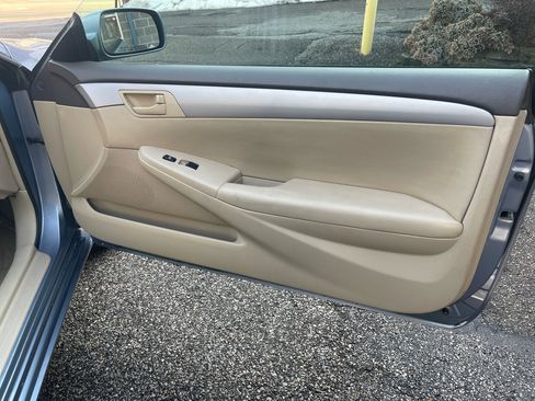 Used 2004 Toyota Solara Coupe image 18