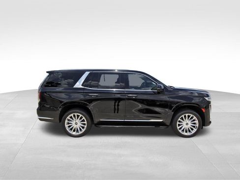 Used 2023 Cadillac Escalade Premium Luxury RWD image 5