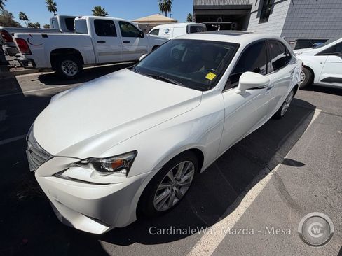 Used 2016 Lexus IS 200t image 5