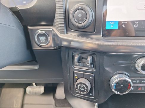 New 2025 Ford F150 Raptor image 9