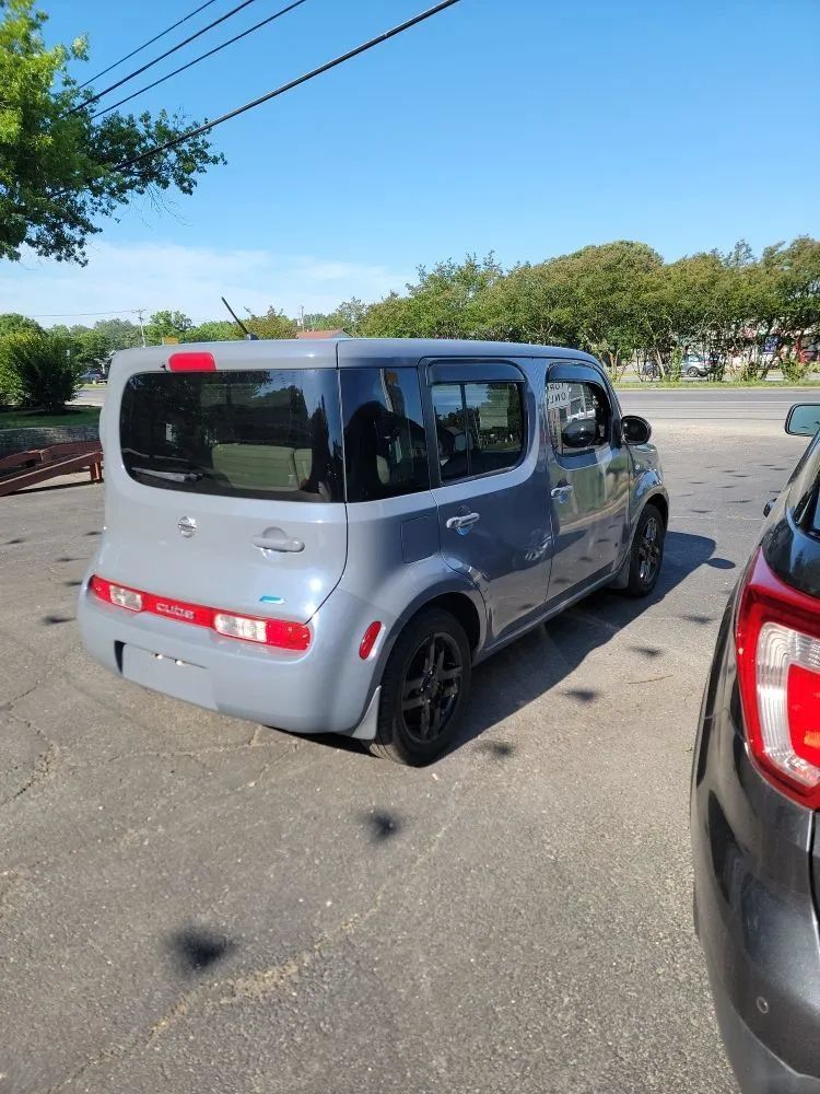 Used 2013 Nissan Cube 1.8 S w/ Interior Designer Pkg FWD image 6