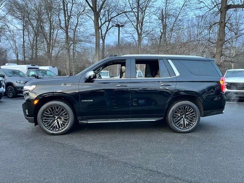 Used 2021 Chevrolet Tahoe Premier w/ Premium Package image 13