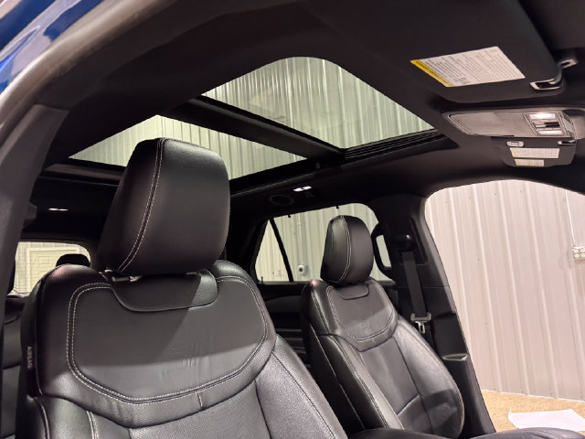 Used 2020 Ford Explorer ST w/ ST High-Performance Pack AWD/4WD image 29