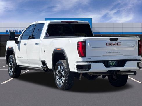 Used 2024 GMC Sierra 3500 Denali w/ Denali Reserve Package AWD/4WD image 6