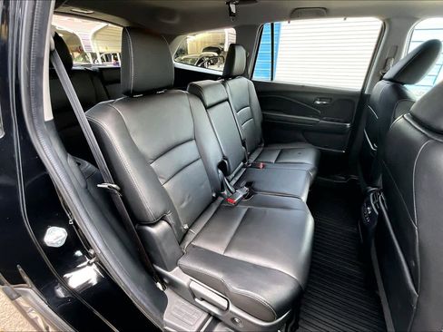 Used 2022 Honda Pilot EX-L image 19