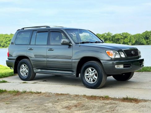 Used 2001 Lexus LX 470 4WD image 1