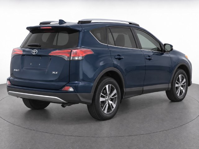 Used 2017 Toyota RAV4 XLE w/ Plus Extra Value Package FWD image 3