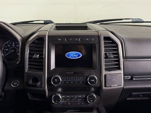 Used 2019 Ford Expedition XLT w/ Equipment Group 202A image 13