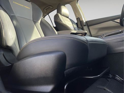 Used 2021 Subaru Crosstrek 2.5i Sport w/ Moonroof Package image 30