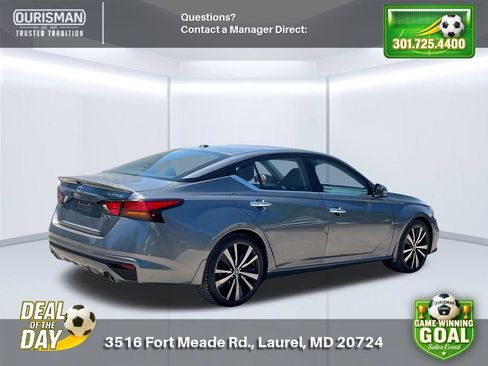 Used 2019 Nissan Altima 2.5 Platinum FWD image 3