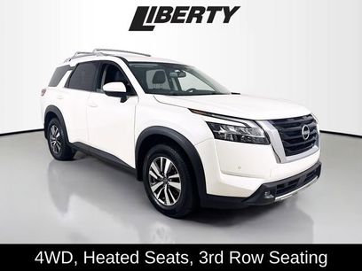 Used 2022 Nissan Pathfinder SL