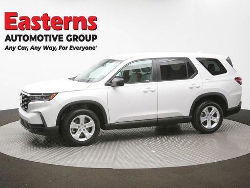 Used 2023 Honda Pilot LX image 58