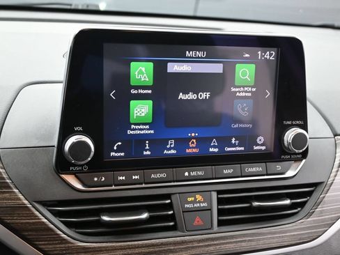 Used 2022 Nissan Altima 2.5 SL FWD image 15