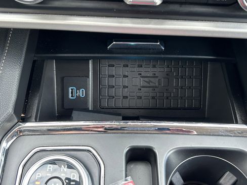 Used 2024 Ford Expedition Max XLT image 32