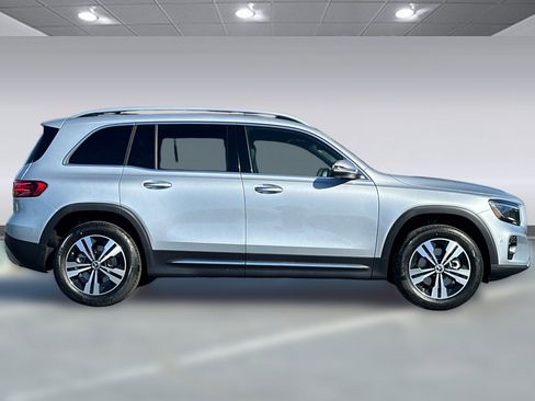 Used 2026 Mercedes-Benz GLB 250 image 7