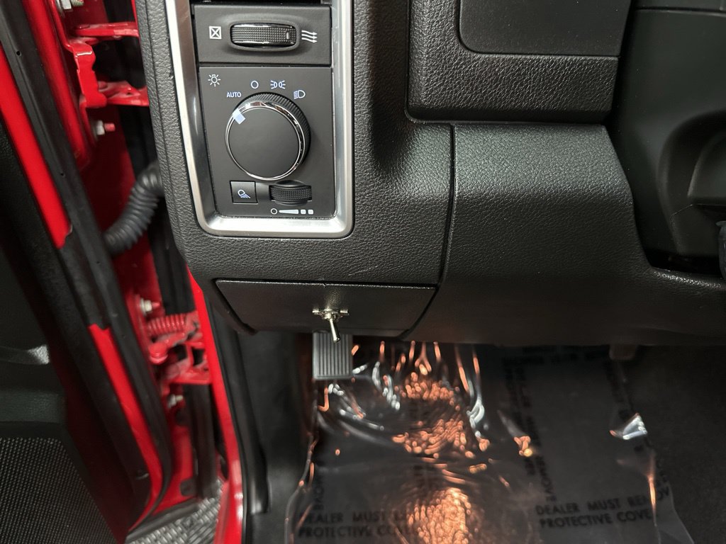 Used 2022 RAM 1500 Warlock w/ Electronics Group AWD/4WD image 30