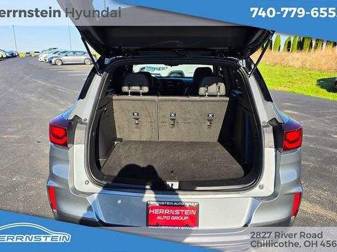 Used 2024 Chevrolet TrailBlazer RS image 28