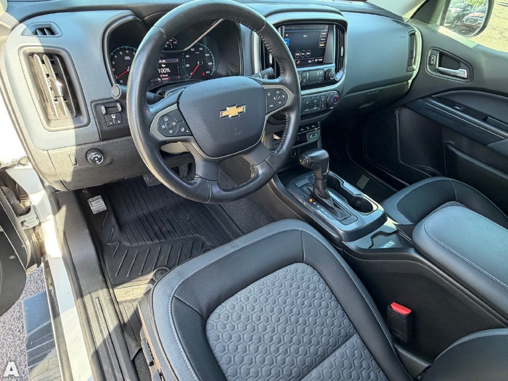 Used 2021 Chevrolet Colorado Z71 RWD image 14