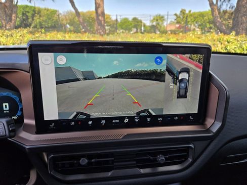 New 2025 Ford Bronco Sport Outer Banks w/ Outer Banks Tech Package+ image 10