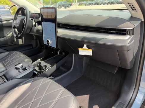 Used 2023 Ford Mustang Mach-E Select RWD image 10