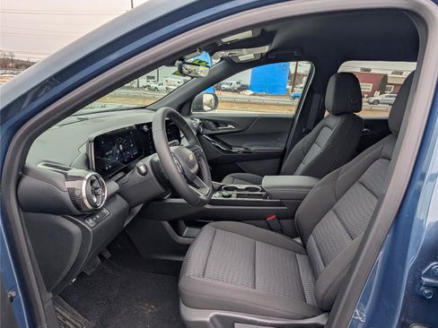 New 2026 Chevrolet Equinox LT w/ Safety and Technology Package image 10