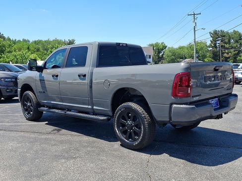 New 2026 RAM 2500 Big Horn AWD/4WD image 4